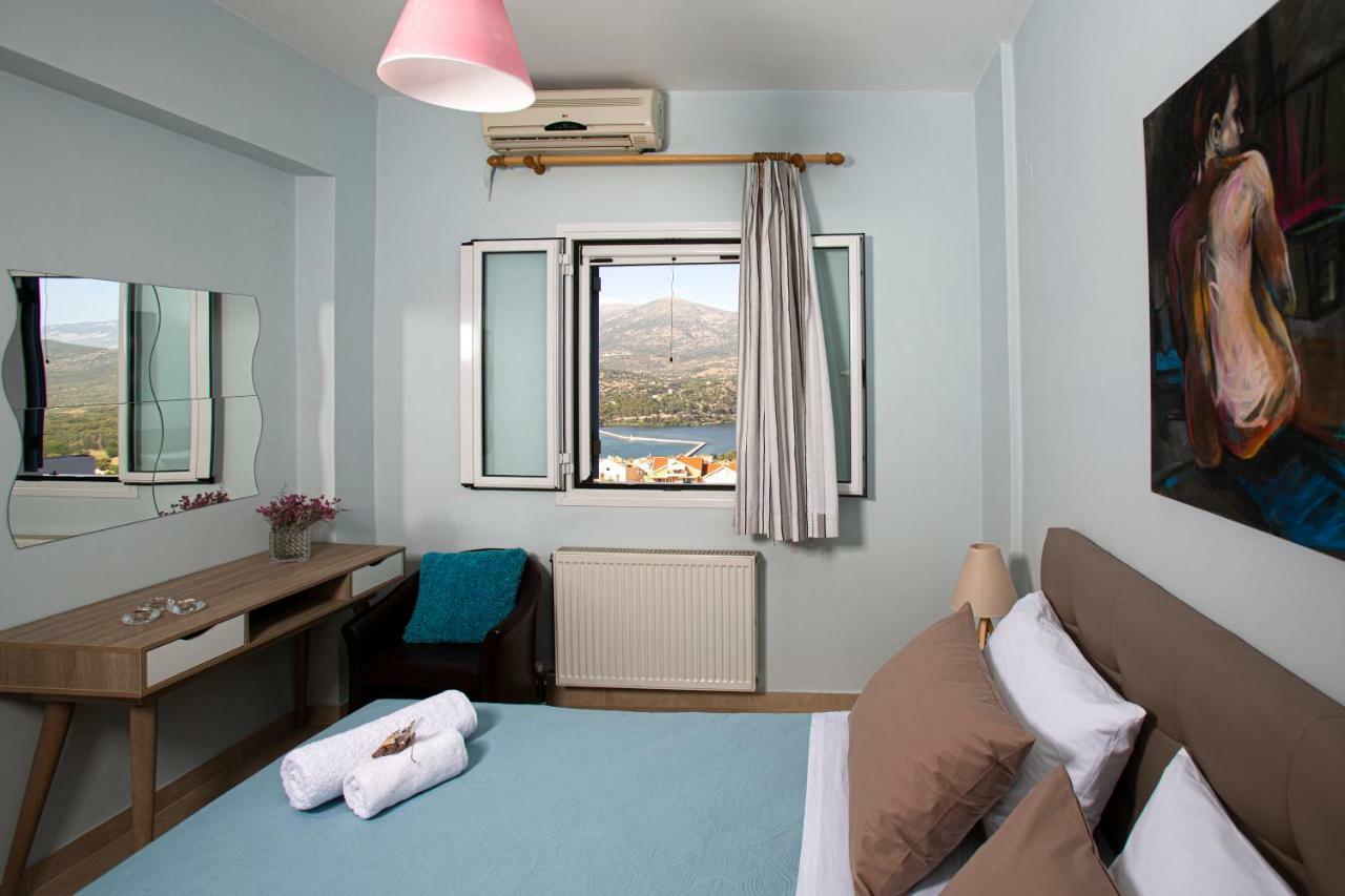 Antigone Apartments Argostoli Exterior foto